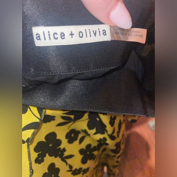 New! Alice + Olivia Sueann Silk Asymmetric Tiered Ruffle Floral Skirt 💛 size 2 - Picture 7 of 15